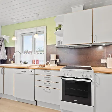 度假居 In With Kitchen *